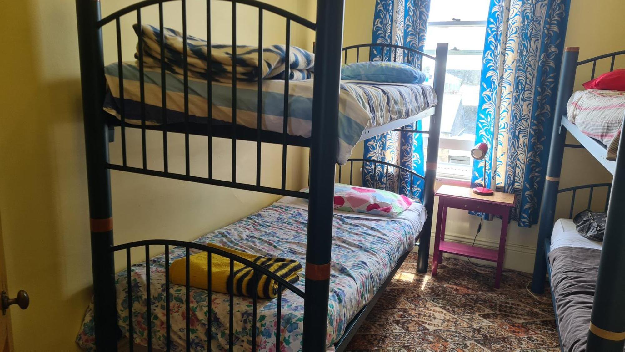Empire Hotel Backpackers أومارا المظهر الخارجي الصورة